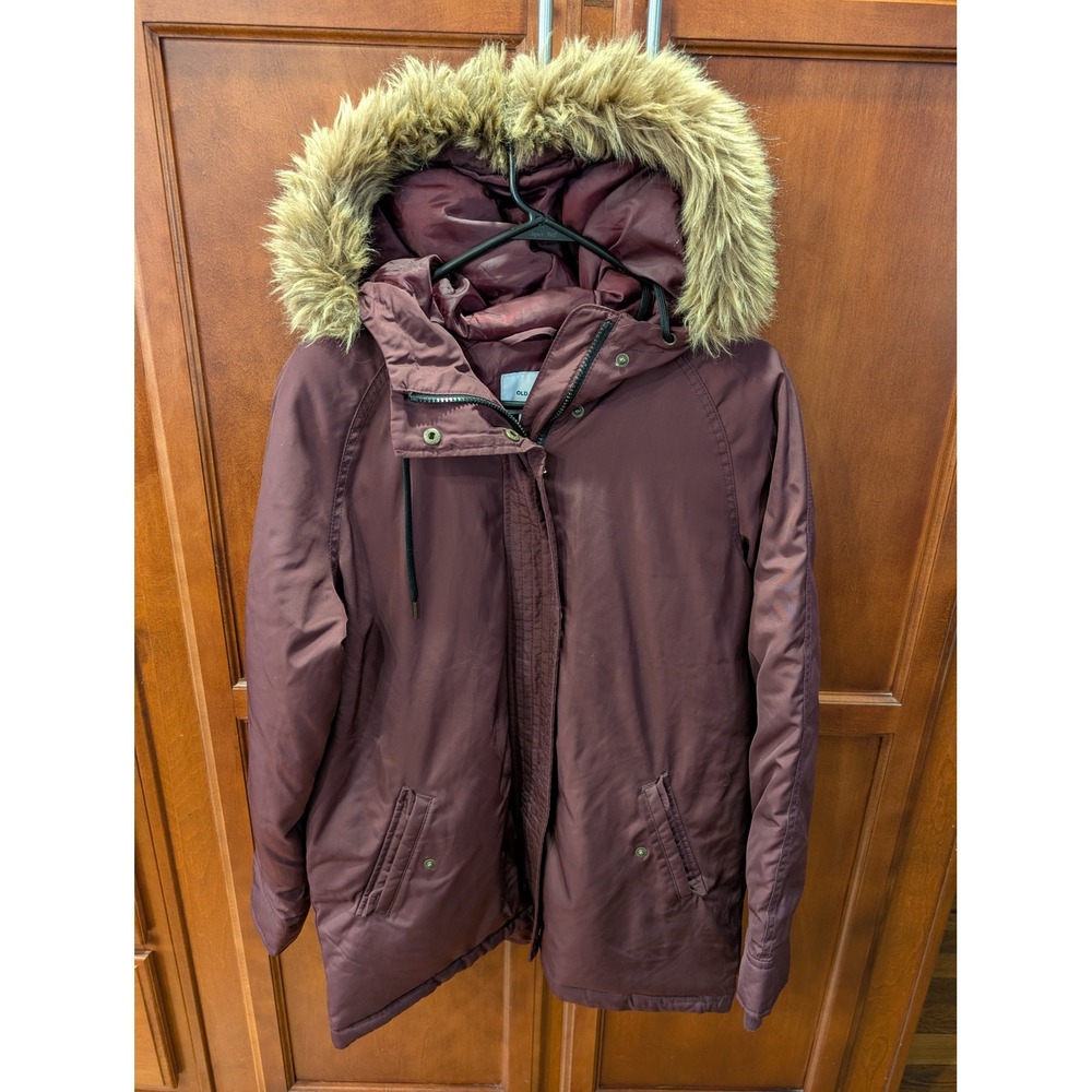 Old Navy Women's Faux Fur‎ Hooded Burgundy Puffer Coat Jacket Size M